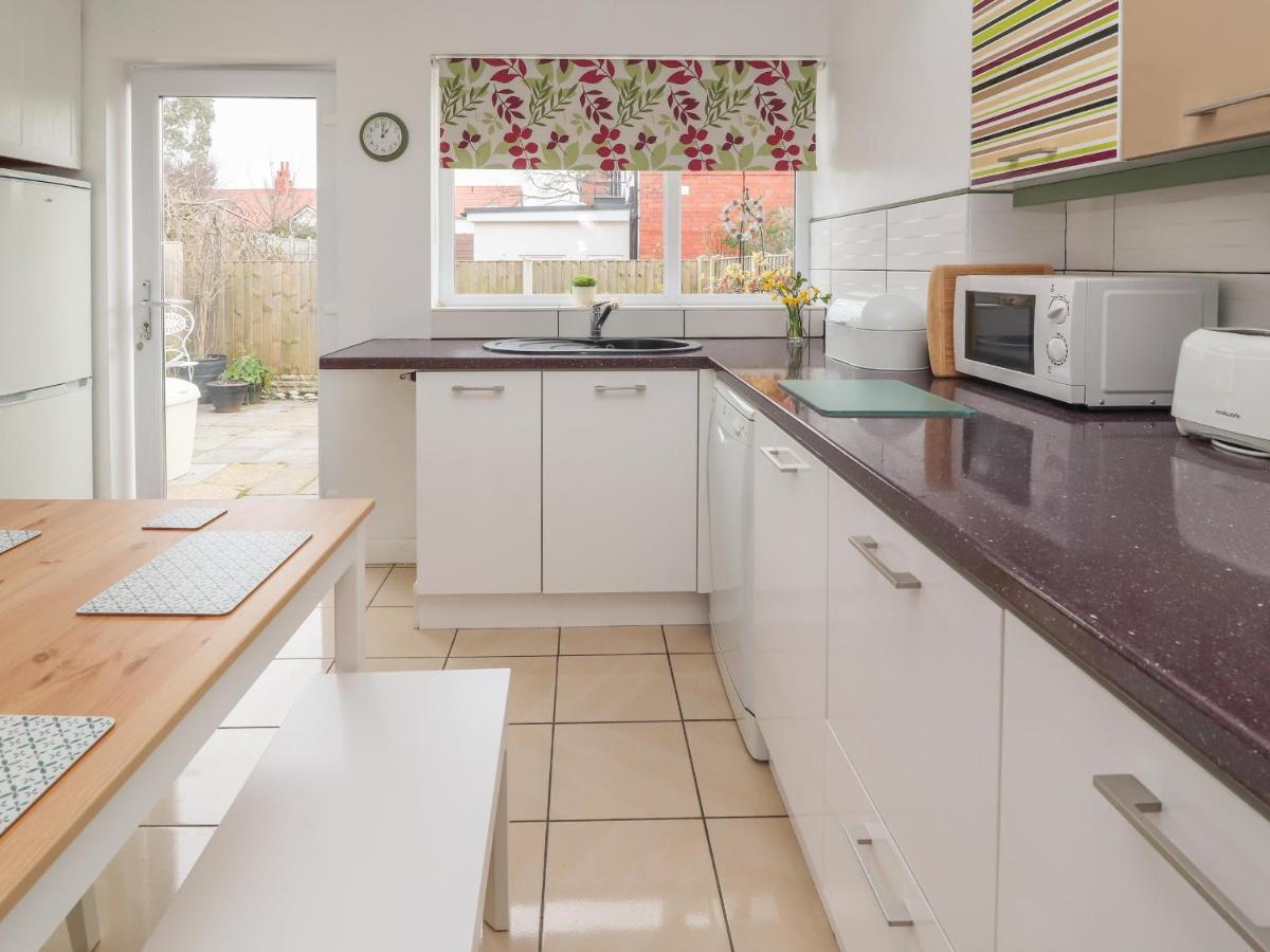 Coniston Apartment Колуин Бей Екстериор снимка